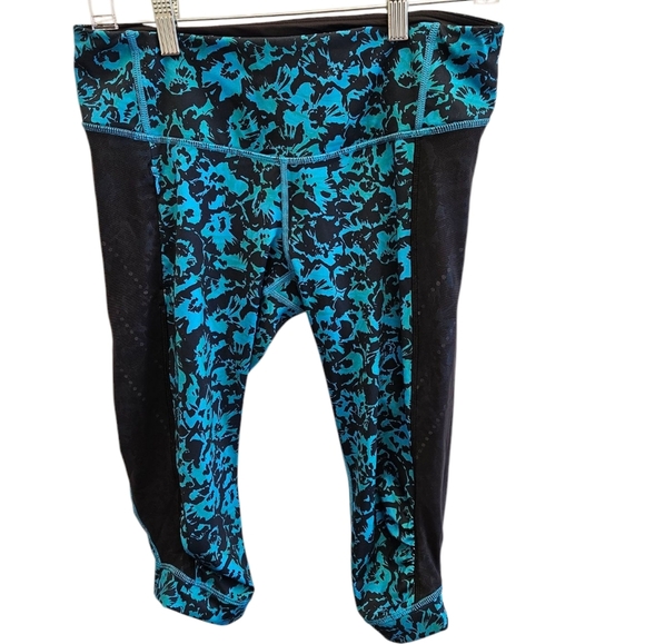Lululemon Like New Floral Green Blue Crop Leggings Womens - Picture 1 of 7